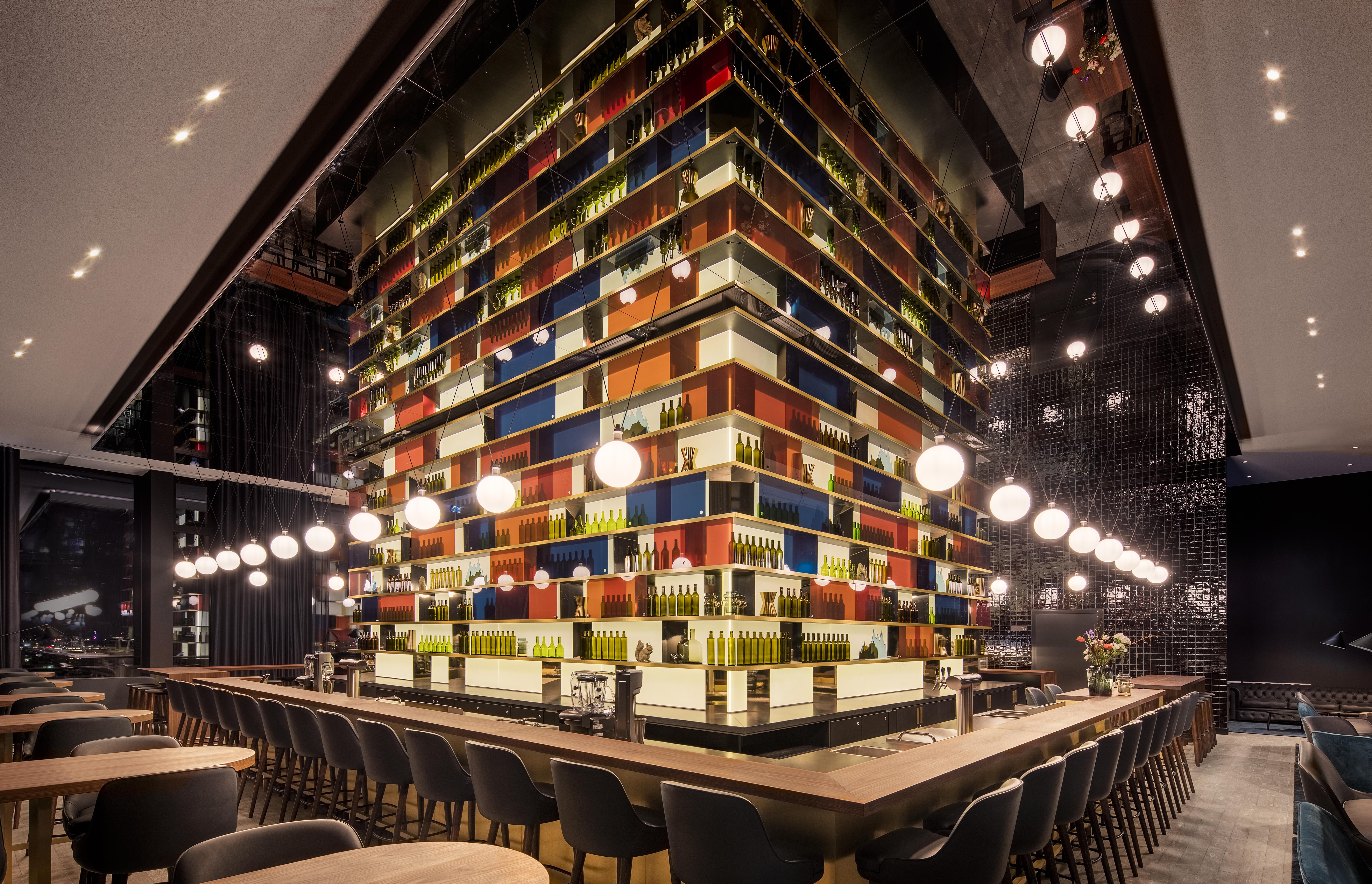 Andaz Munich Schwabinger Tor, By Hyatt Hotel Екстериор снимка The bar at the restaurant