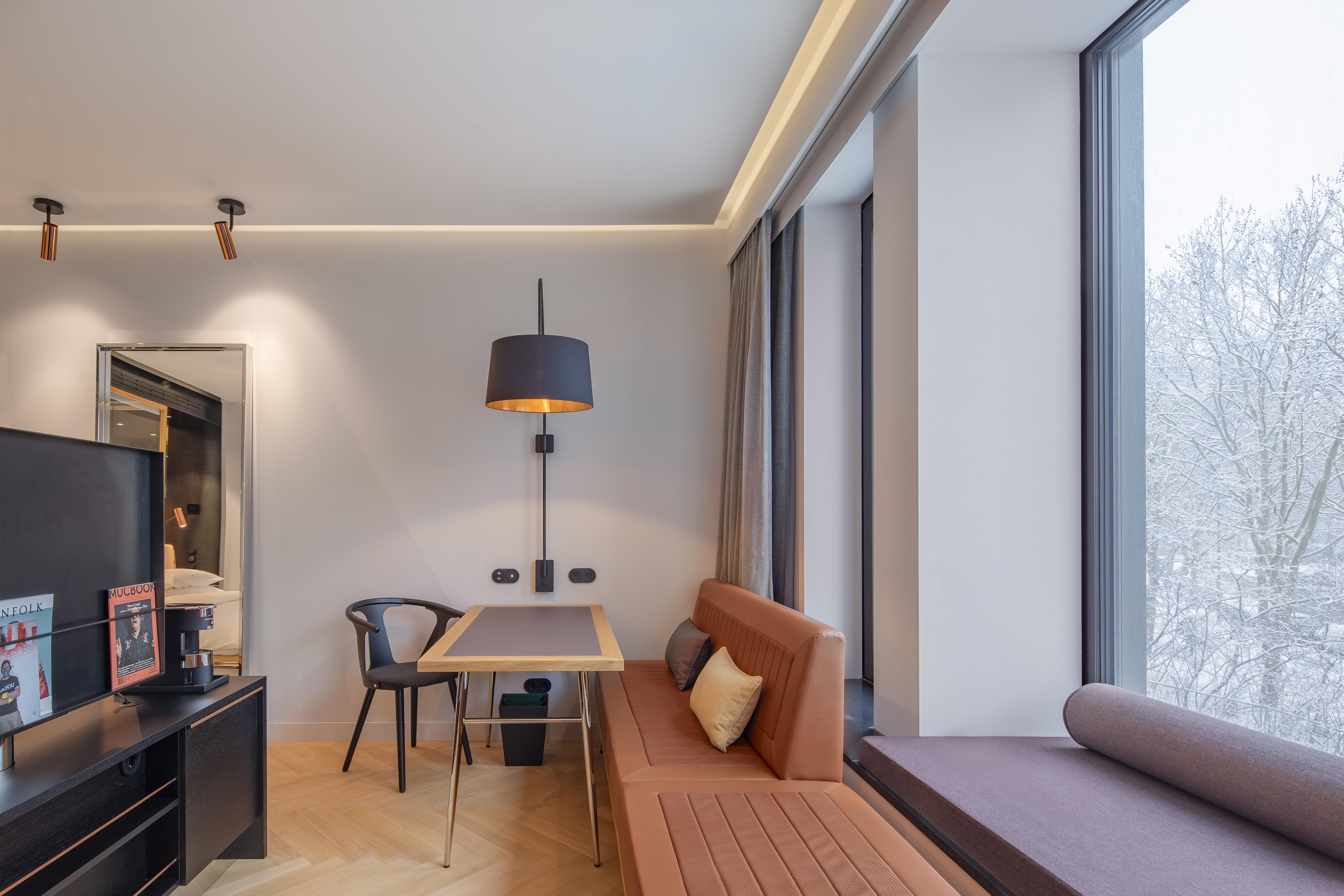 Andaz Munich Schwabinger Tor, By Hyatt Hotel Екстериор снимка A room at the hotel
