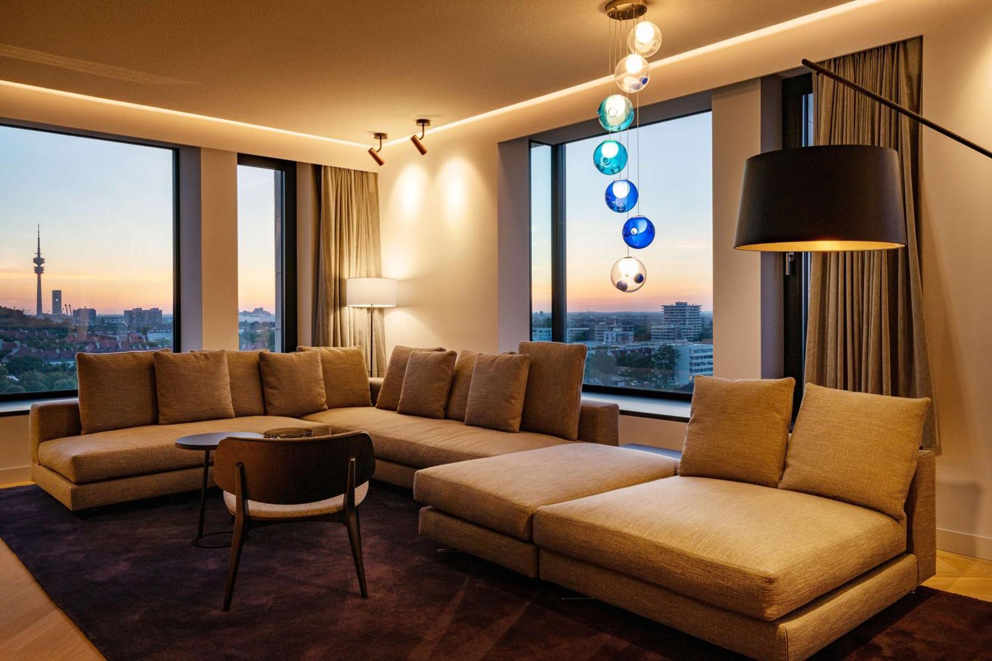 Andaz Munich Schwabinger Tor, By Hyatt Hotel Екстериор снимка A living room at the hotel