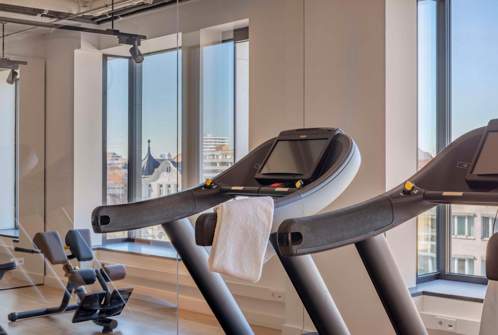 Andaz Munich Schwabinger Tor, By Hyatt Hotel Екстериор снимка The gym at the hotel