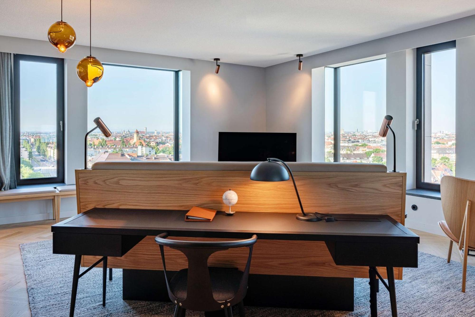 Andaz Munich Schwabinger Tor, By Hyatt Hotel Екстериор снимка A work space in a serviced apartment