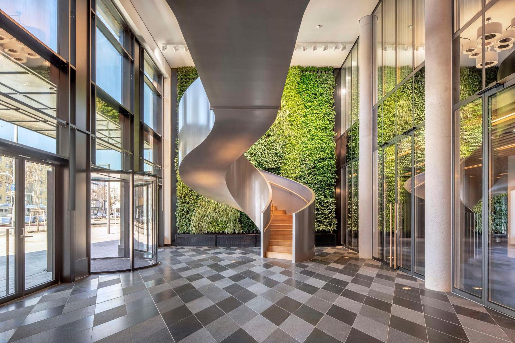 Andaz Munich Schwabinger Tor, By Hyatt Hotel Екстериор снимка The lobby of the building